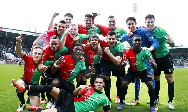 甲的不解之 甲的不解之